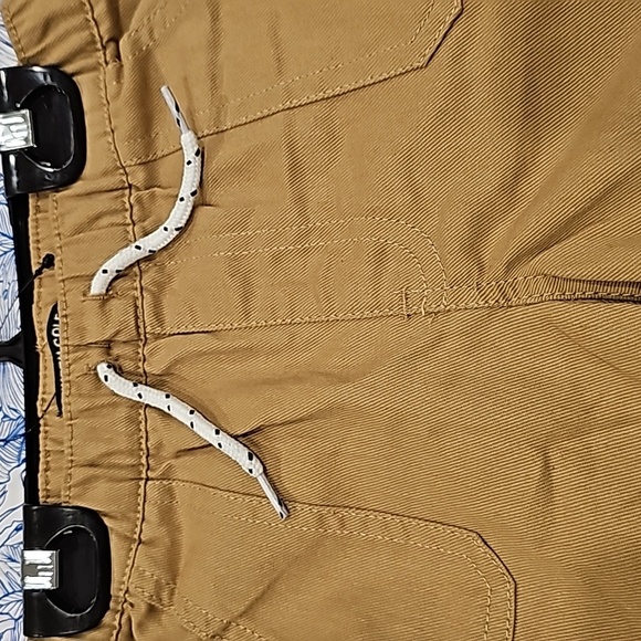 NWT Kenneth Cole 2 piece set - Picture 8 of 10